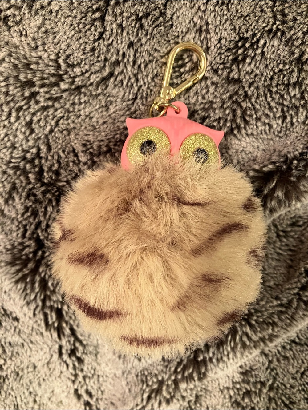 Bath & body works owl 🦉 fluffy hand sanitizer holder